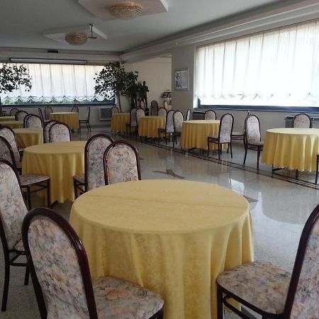 Hotel Capys Capua Buitenkant foto